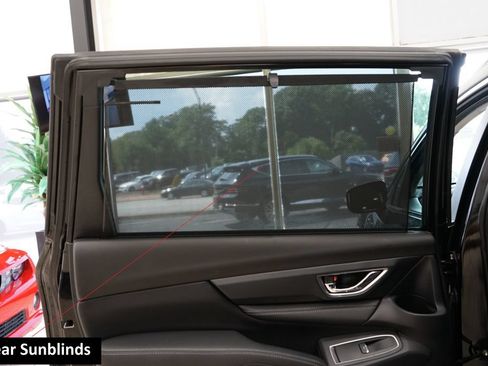Used 2023 Subaru Ascent Limited AWD/4WD image 46