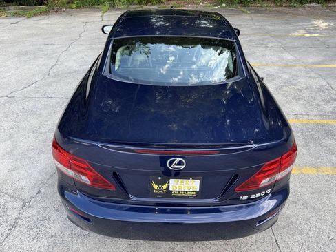 Used 2013 Lexus IS 250C w/ Luxury Pkg RWD image 6