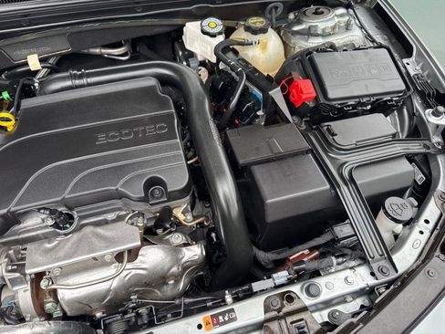 Used 2025 Chevrolet Malibu LT FWD image 27