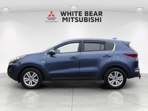 Used 2018 Kia Sportage LX AWD/4WD image 3