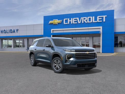 New 2026 Chevrolet Traverse LT w/ LPO, Floor Liner Package image 9
