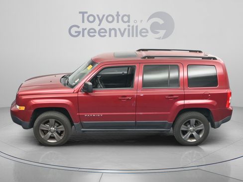 Used 2015 Jeep Patriot High Altitude AWD/4WD image 4