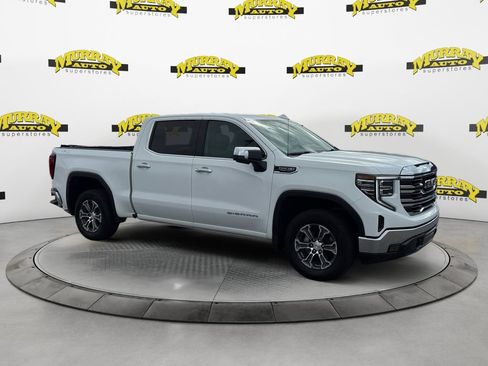 Used 2026 GMC Sierra 1500 SLT AWD/4WD image 7