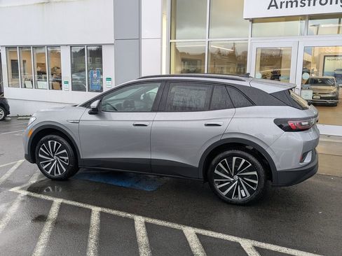 New 2026 Volkswagen ID.4 Pro image 2