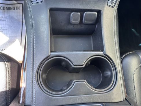 Used 2018 Chevrolet Tahoe LT image 27