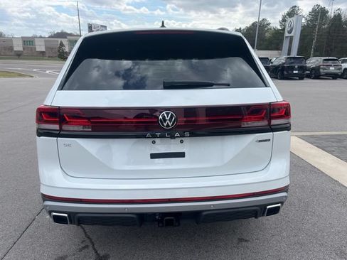 New 2026 Volkswagen Atlas Peak Edition AWD/4WD image 4
