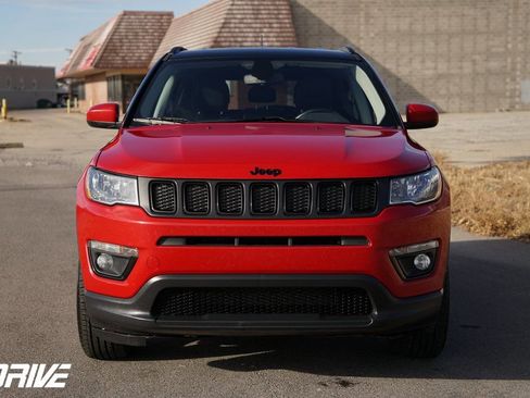 Used 2020 Jeep Compass Latitude image 5