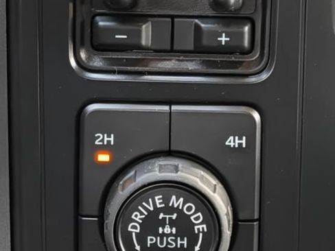 New 2026 Ford F150 XLT w/ Equipment Group 302A MID AWD/4WD image 17