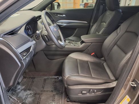 Used 2020 Cadillac XT4 Premium Luxury FWD image 20