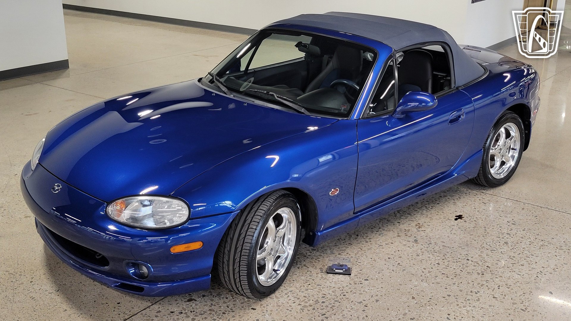 Used 1999 MAZDA MX-5 Miata RWD image 23