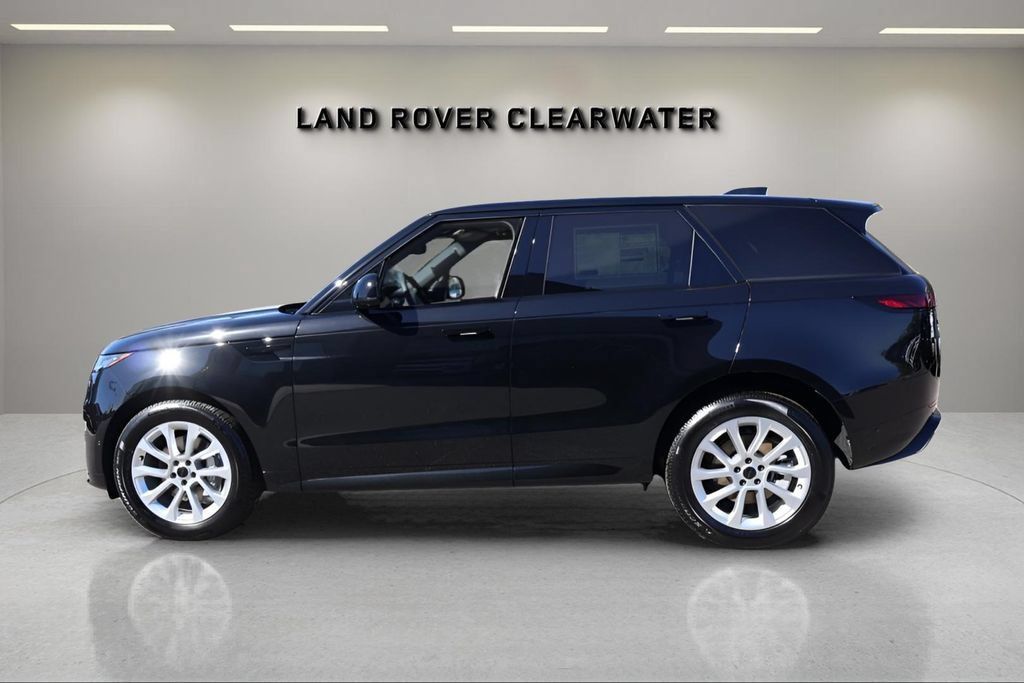 New 2026 Land Rover Range Rover Sport Dynamic SE AWD/4WD image 2