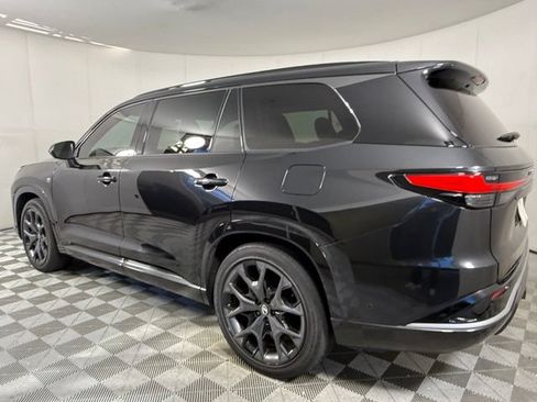 Used 2026 Lexus TX 500h AWD w/ Technology Package image 4