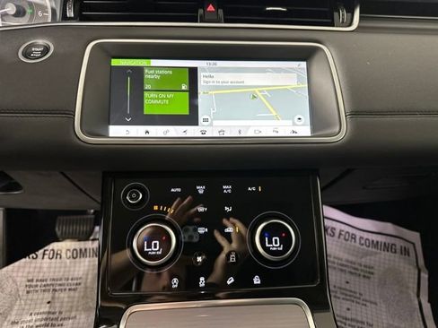 Used 2020 Land Rover Range Rover Evoque S image 23