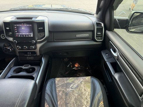 Used 2020 RAM 1500 Big Horn AWD/4WD image 23