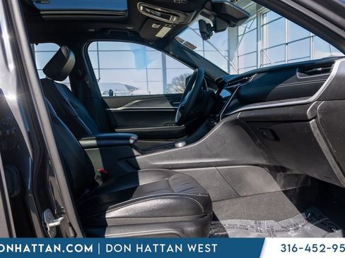 Used 2024 Jeep Grand Cherokee L Limited w/ Luxury Tech Group II image 25