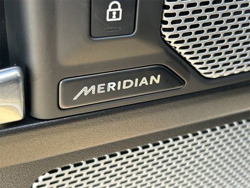 Used 2024 Land Rover Defender 130 Outbound image 26