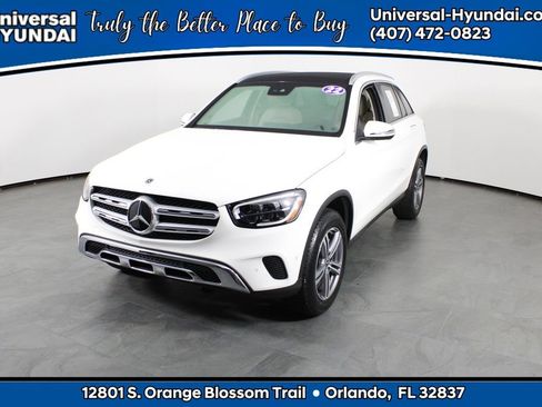 Used 2022 Mercedes-Benz GLC 300 4MATIC image 1