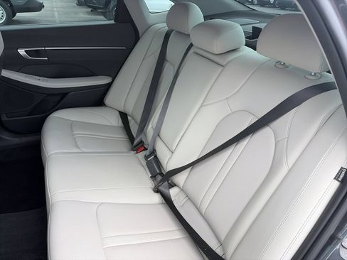 Used 2023 Hyundai Sonata Limited FWD image 30