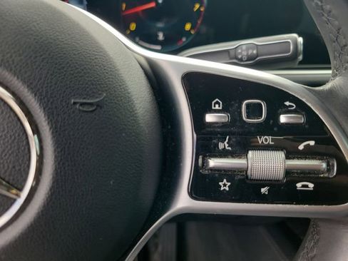 Used 2021 Mercedes-Benz GLE 350 image 23