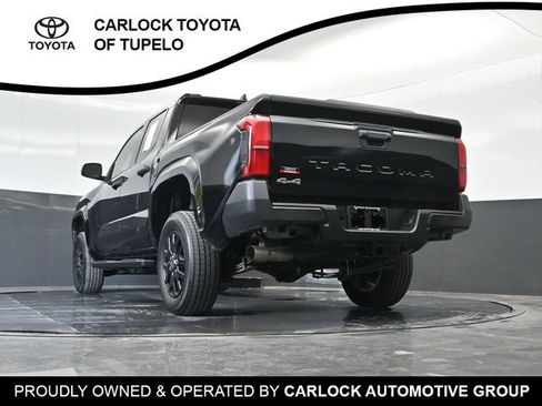 Used 2025 Toyota Tacoma SR AWD/4WD image 26