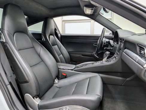Used 2013 Porsche 911 Carrera RWD image 24