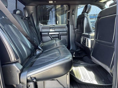 Used 2020 Ford F250 Platinum w/ FX4 Off-Road Package AWD/4WD image 27