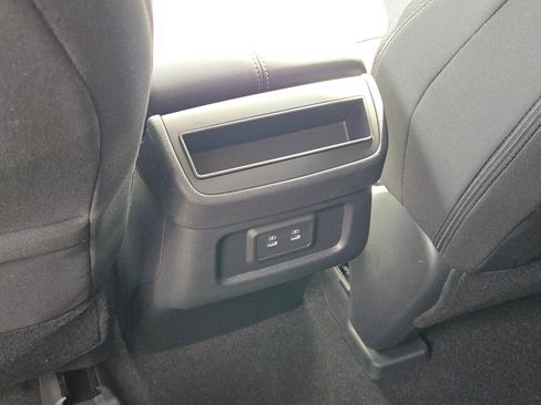 New 2026 Nissan Pathfinder SV image 18