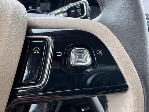 Certified 2022 Lincoln Corsair FWD w/ Equipment Group 101A image 19