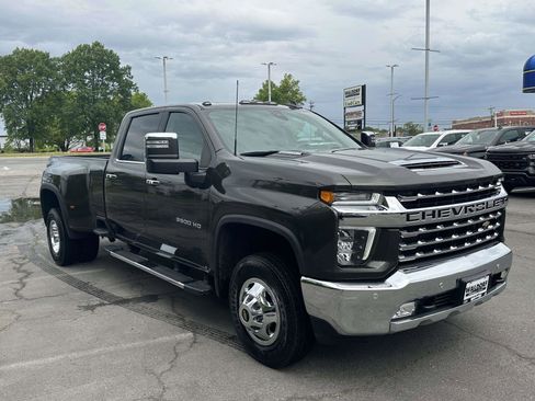 Used 2023 Chevrolet Silverado 3500 LTZ w/ LTZ Plus Package image 1