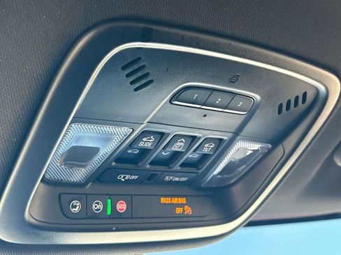 Certified 2023 Chevrolet Traverse RS AWD/4WD image 42