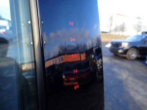 Used 2025 Ford Expedition Tremor image 14