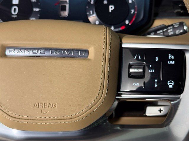 Certified 2025 Land Rover Range Rover Autobiography AWD/4WD image 31