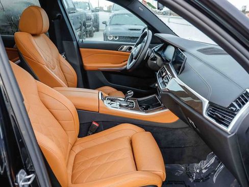 Used 2023 BMW X5 xDrive45e w/ M Sport Package image 18