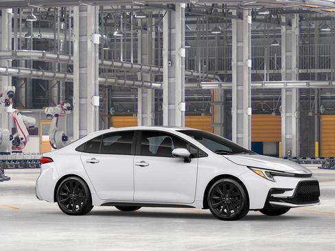 New 2026 Toyota Corolla SE image 13