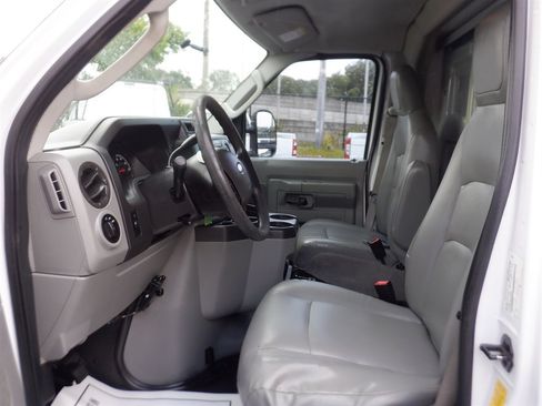 Used 2018 Ford E-350 and Econoline 350 Super Duty RWD image 10