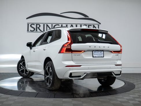 New 2026 Volvo XC60 B5 Core w/ Climate Package AWD/4WD image 28