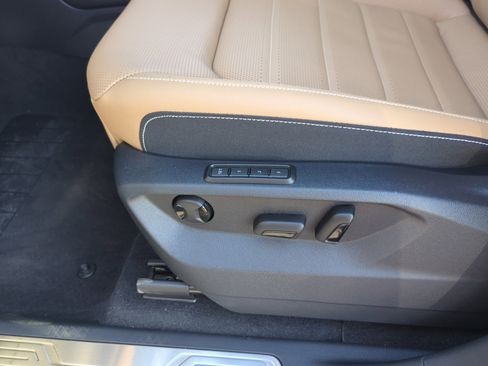 New 2026 Volkswagen Atlas Cross Sport SEL R-Line image 14