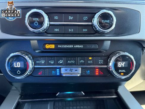 Used 2022 Ford F350 Lariat w/ Lariat Ultimate Package AWD/4WD image 29