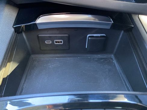 Used 2021 Buick Envision Preferred image 33