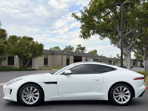 Used 2015 Jaguar F-TYPE Coupe RWD image 10