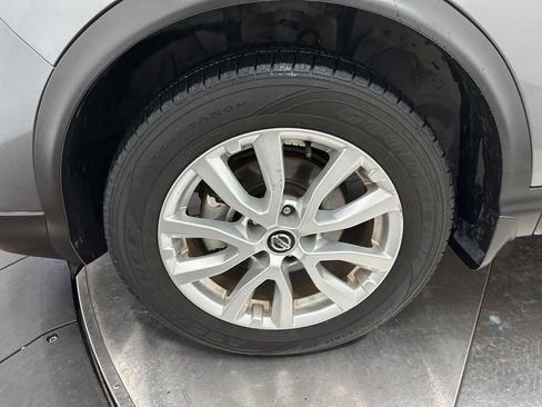 Used 2021 Nissan Rogue Sport S FWD image 27