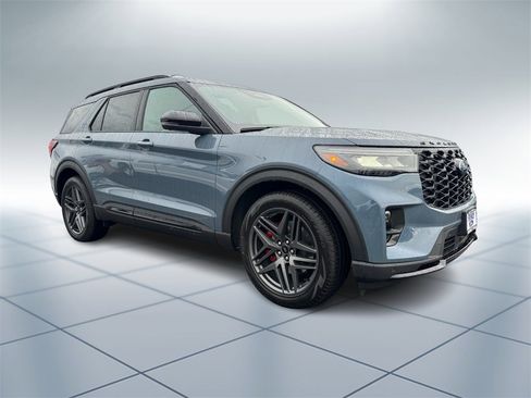 New 2026 Ford Explorer ST w/ Sun And Sound Package image 2