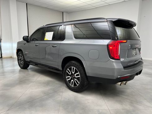 Used 2022 GMC Yukon XL AT4 AWD/4WD image 5