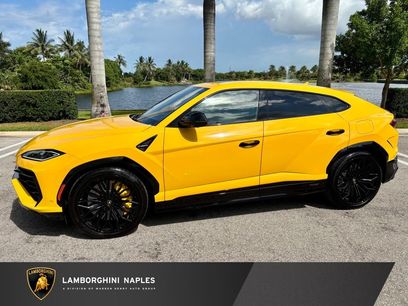 Used 2025 Lamborghini Urus SE