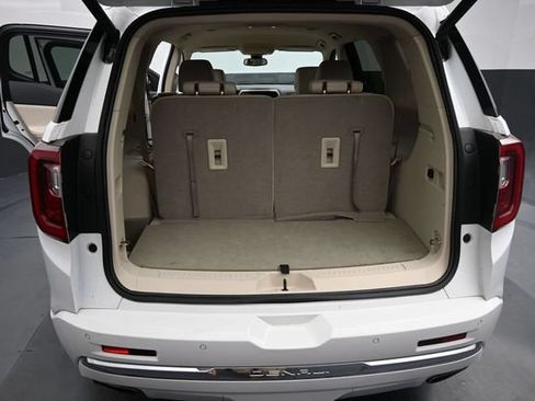 Used 2023 GMC Acadia Denali AWD/4WD image 14