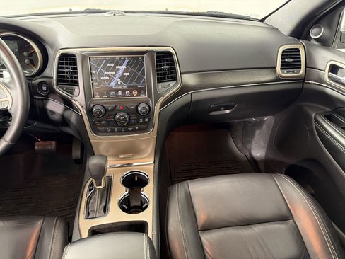 Used 2016 Jeep Grand Cherokee Limited RWD image 28