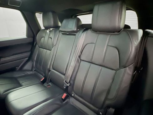 Used 2016 Land Rover Range Rover Sport HSE image 21