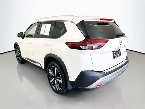 Certified 2023 Nissan Rogue Platinum w/ Platinum Premium Package AWD/4WD image 5