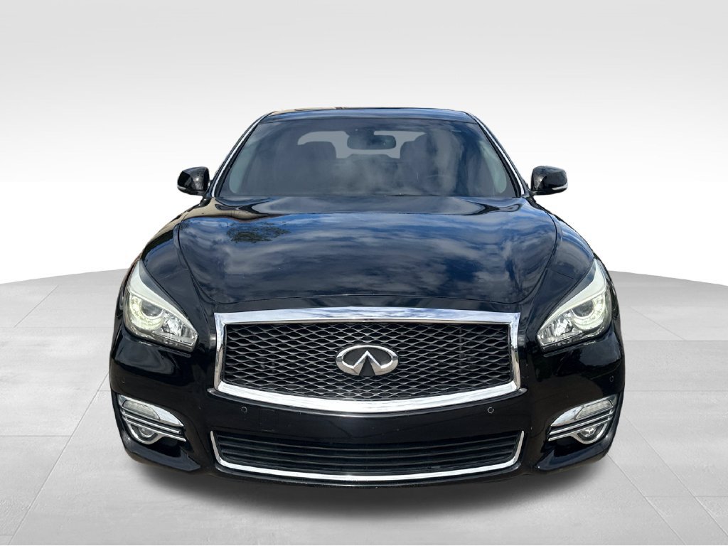Used 2015 INFINITI Q70 3.7 RWD image 2