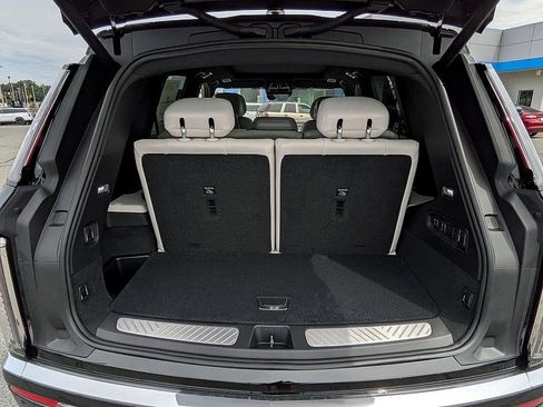 New 2026 Cadillac Vistiq Luxury image 33